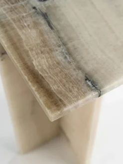 Venus Sidebord, onyx fra Wabi Sabi Nordic