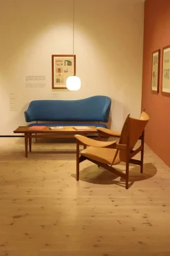 Vægsofa af Finn Juhl