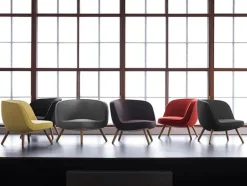 VIA57 Lænestol fra Fritz Hansen