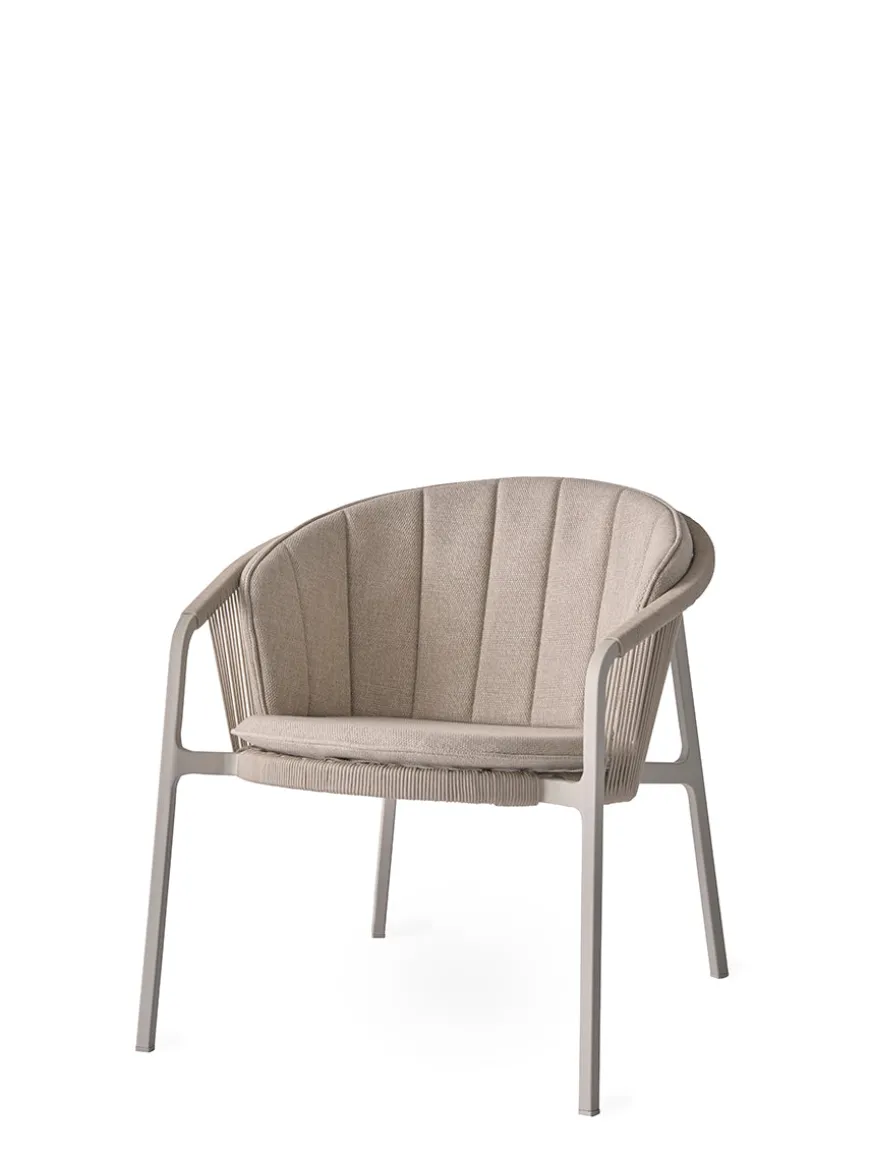 VIPP712 Lagrasse Lounge Chair inkl. sæde- og ryghynde fra Vipp