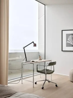 VIPP452 Swivel Chair m/hjul, bosco grøn læder fra Vipp