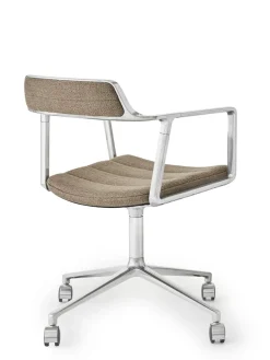 VIPP452 Swivel Chair m/sort stel & hjul, sort læder fra Vipp
