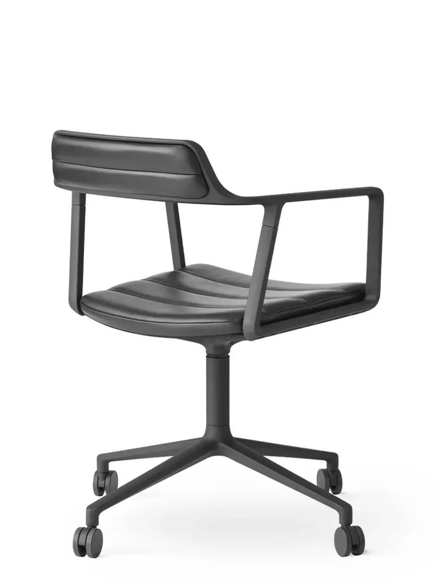 VIPP452 Swivel Chair m/sort stel & hjul, sort læder fra Vipp