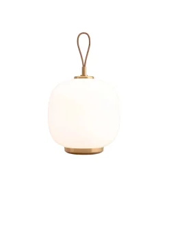 VL45 Radiohus Portable Lamp, pale rose fra Louis Poulsen