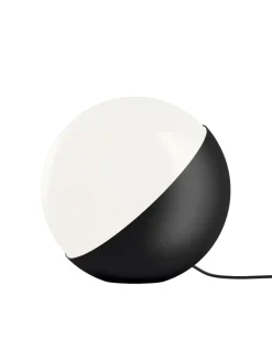 VL Studio bord/gulv fra Louis Poulsen