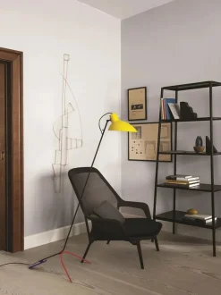 VV Cinquanta gulvlampe fra Astep