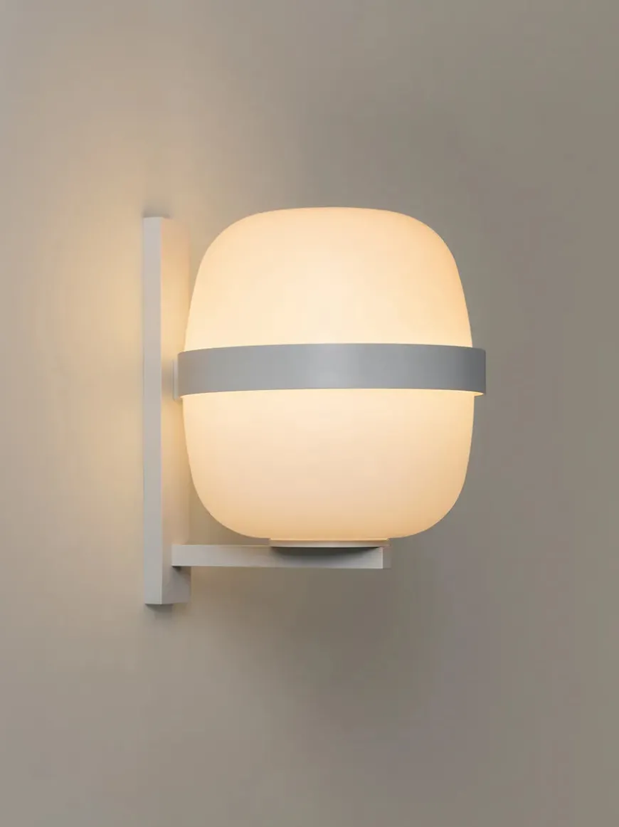 Wally Cesta Væglampe fra Santa and Cole