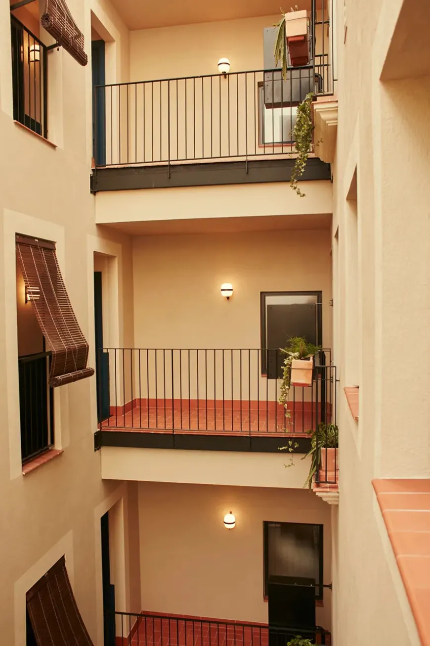 Wally Cestita Væglampe fra Santa and Cole