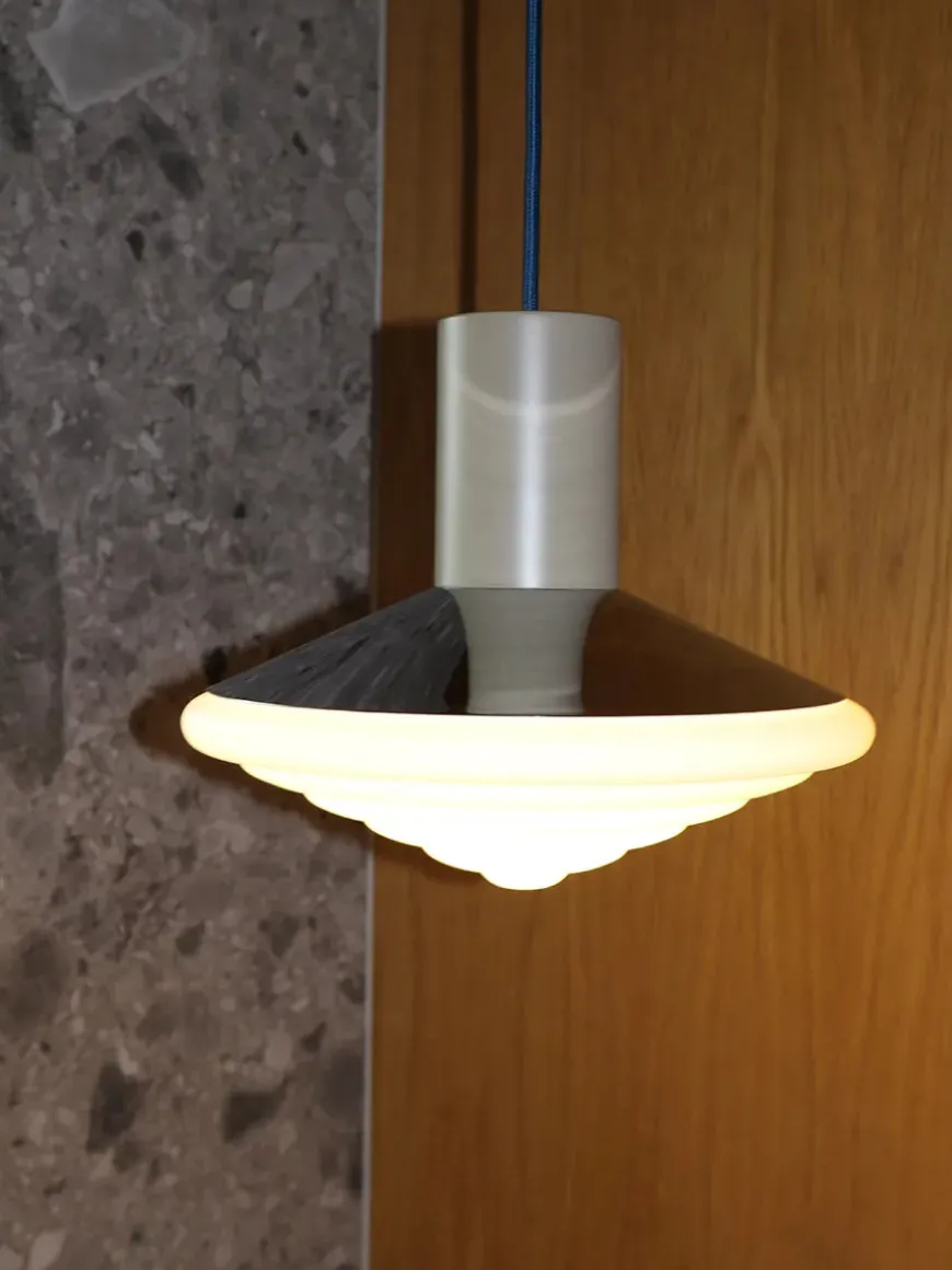 Whipped Pendant Lamp, pure green fra LEO Objects