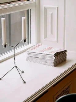 Wire Candleholder fra Hay