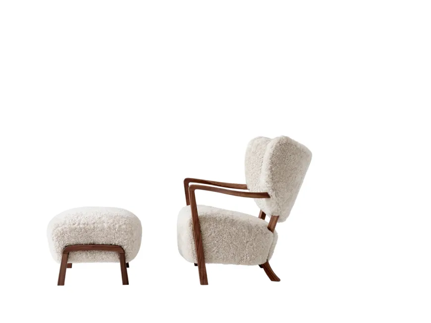 Wulff lænestol inkl. skammel, - Sheepskin Moonlight fra &Tradition