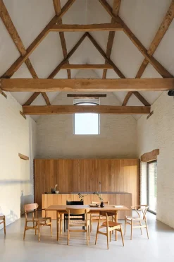 Y-stol CH24, eg sæbe af Hans J. Wegner