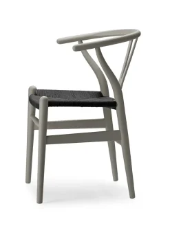 Y-stol CH24 Soft Anthracite Grey med sort flet af Hans J. Wegner
