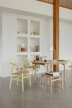 Y-stol CH24 Soft Hollyhock af Hans J. Wegner