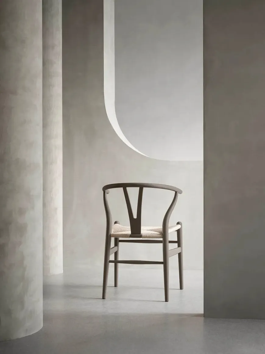 Y-stol CH24 Soft Hollyhock af Hans J. Wegner