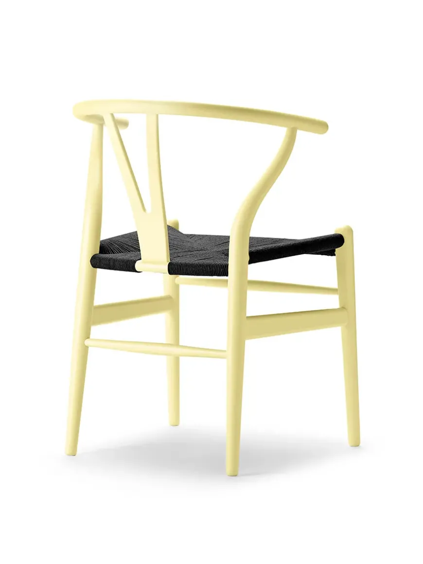 Y-stol CH24 Soft Seaweed med sort flet af Hans J. Wegner