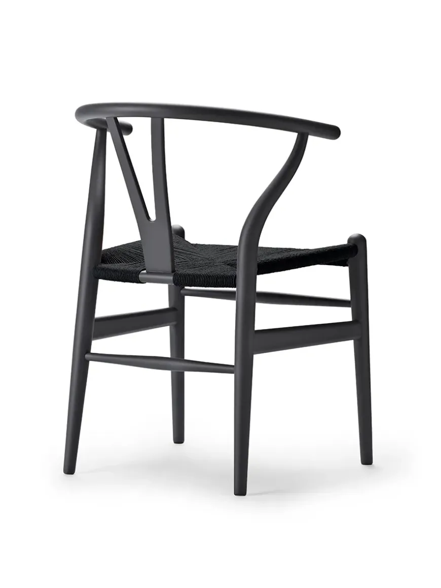 Y-stol CH24 Soft Terracotta med sort flet af Hans J. Wegner