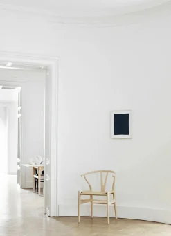 Y-stol CH24, sort bøg af Hans J. Wegner