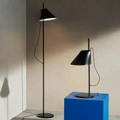 Yuh gulvlampe fra Louis Poulsen